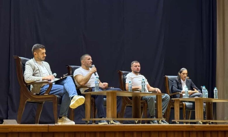 Educație și responsabilizare socială