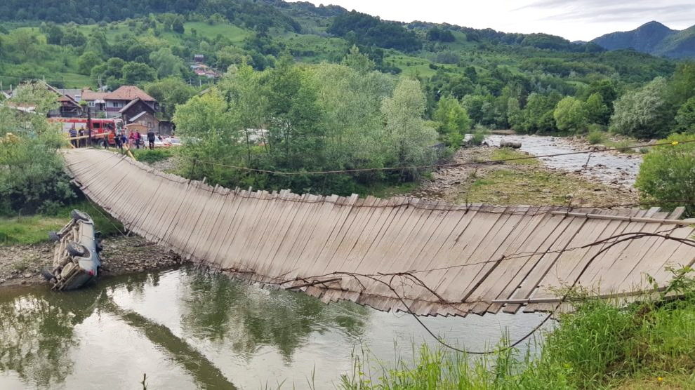 Gura Teghii, comuna de deasupra lumii