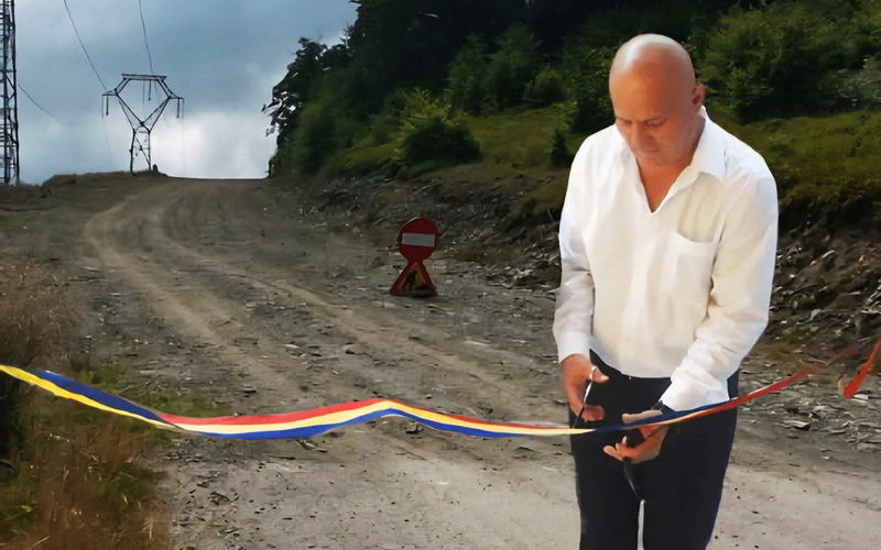 DNA DE LA PLOIEȘTI, DE CE DRACU’ NU-I MÂNDREȘTI?